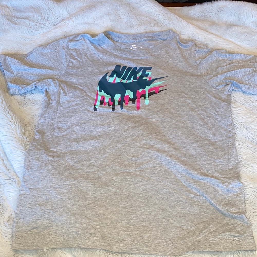 Boys Nike T-Shirt - Picture 1 of 5